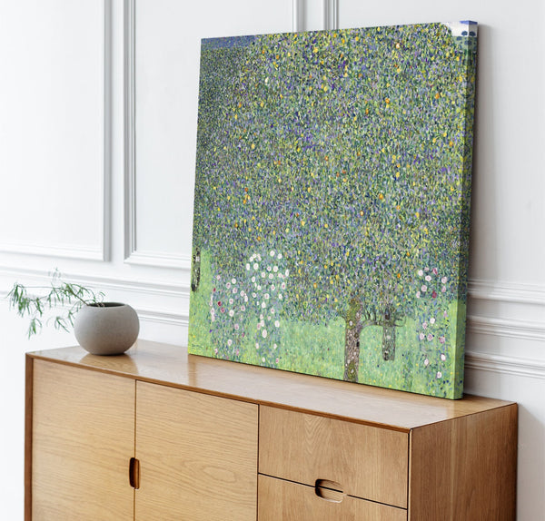 Quadro Stampa su Tela con Telaio in Legno Gustav Klimt - Roses under the Trees