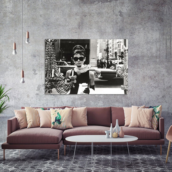 Audrey Hepburn - Breakfast at Tiffany's - Canvas Wall Art Framed Print - Various Sizes